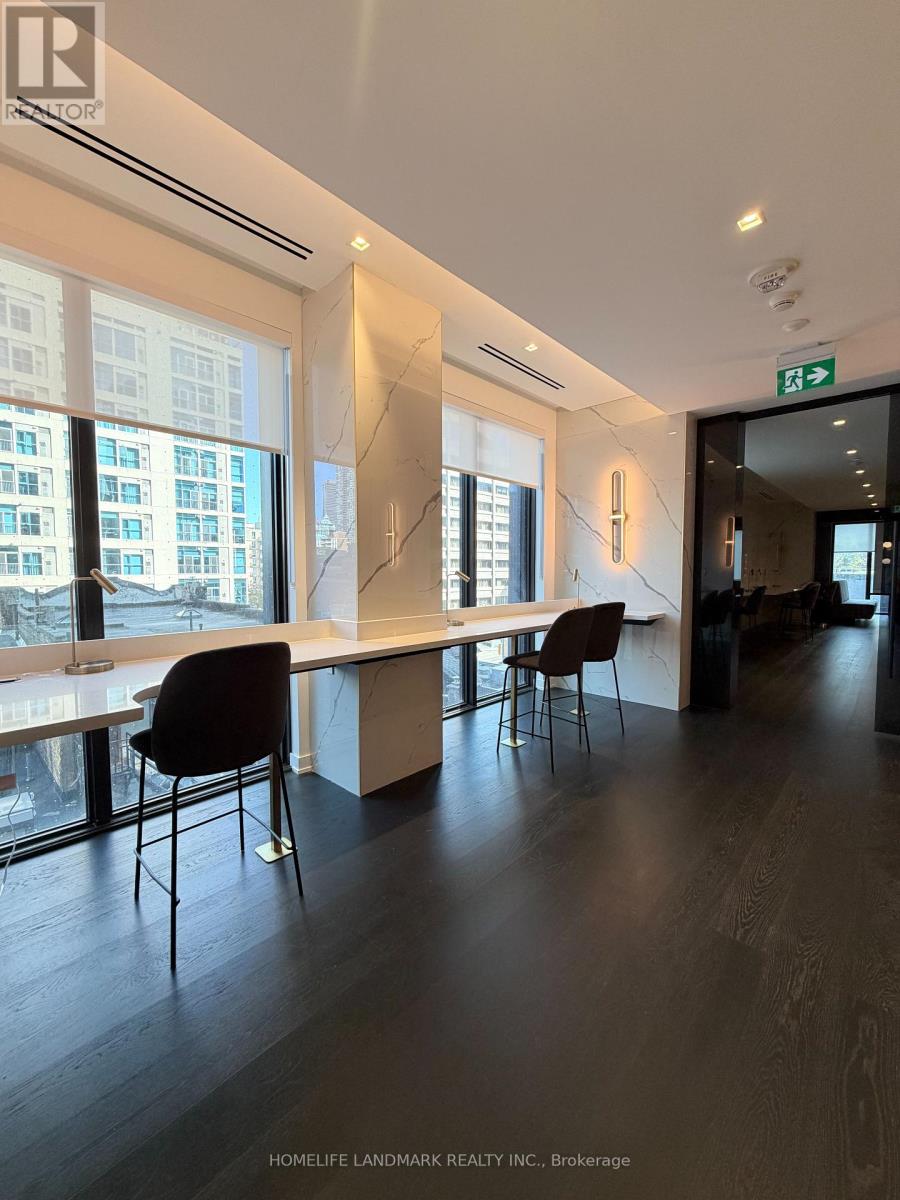 4915 - 8 Wellesley Street W, Toronto, Ontario  M5S 2G3 - Photo 15 - C12461751