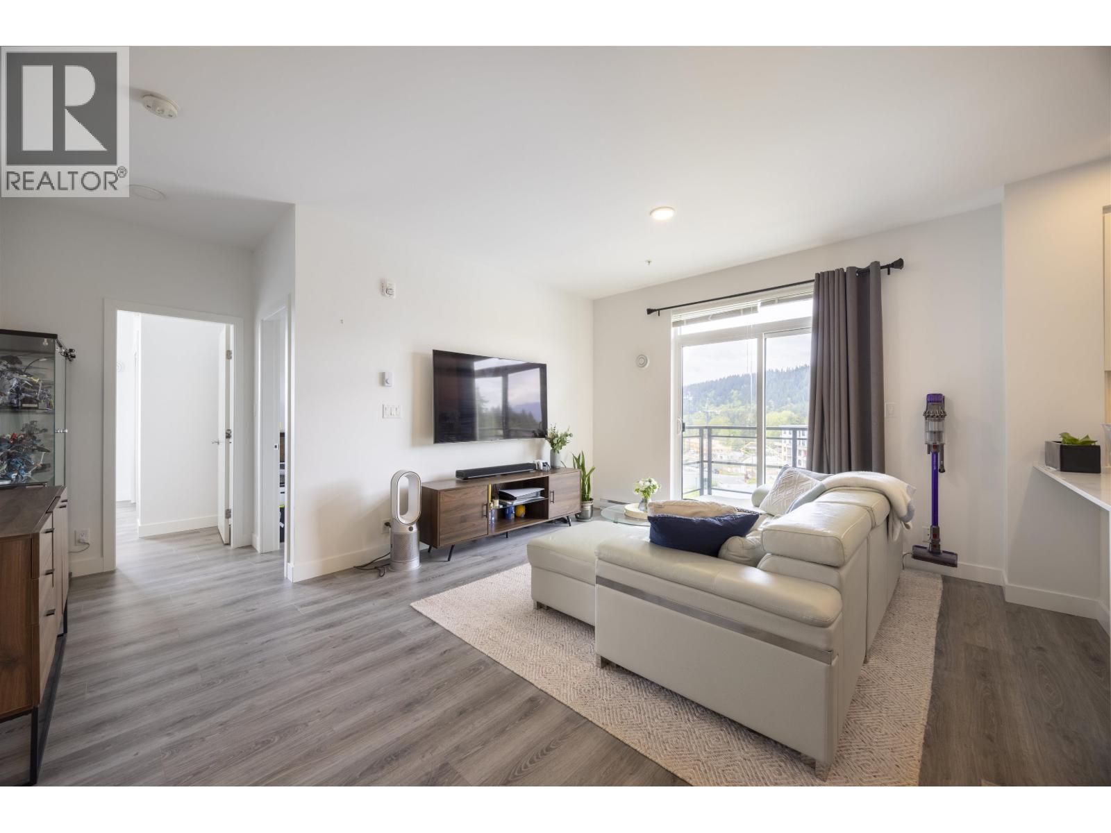 606 700 Clarke Road, Coquitlam, British Columbia  V3J 0K5 - Photo 5 - R3058100