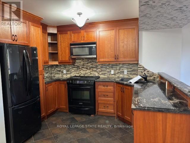 45 Thames Way, Hamilton, Ontario  L0R 1W0 - Photo 4 - X12461642