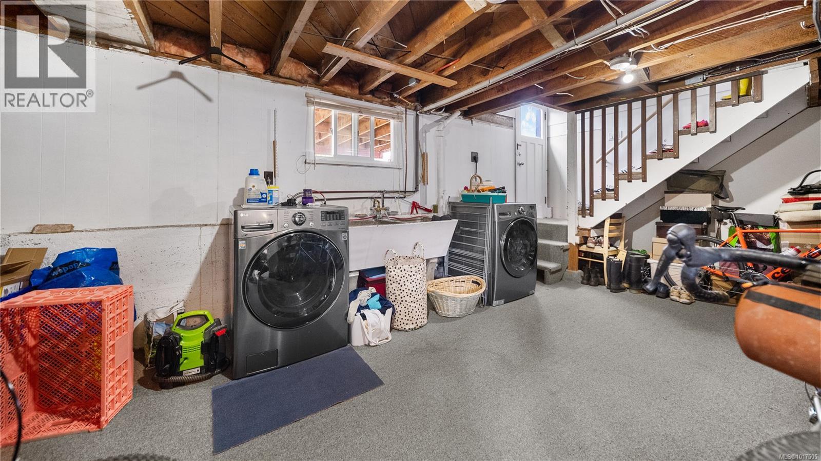 2720 Foul Bay Rd, Saanich, British Columbia  V8R 5B7 - Photo 33 - 1017505