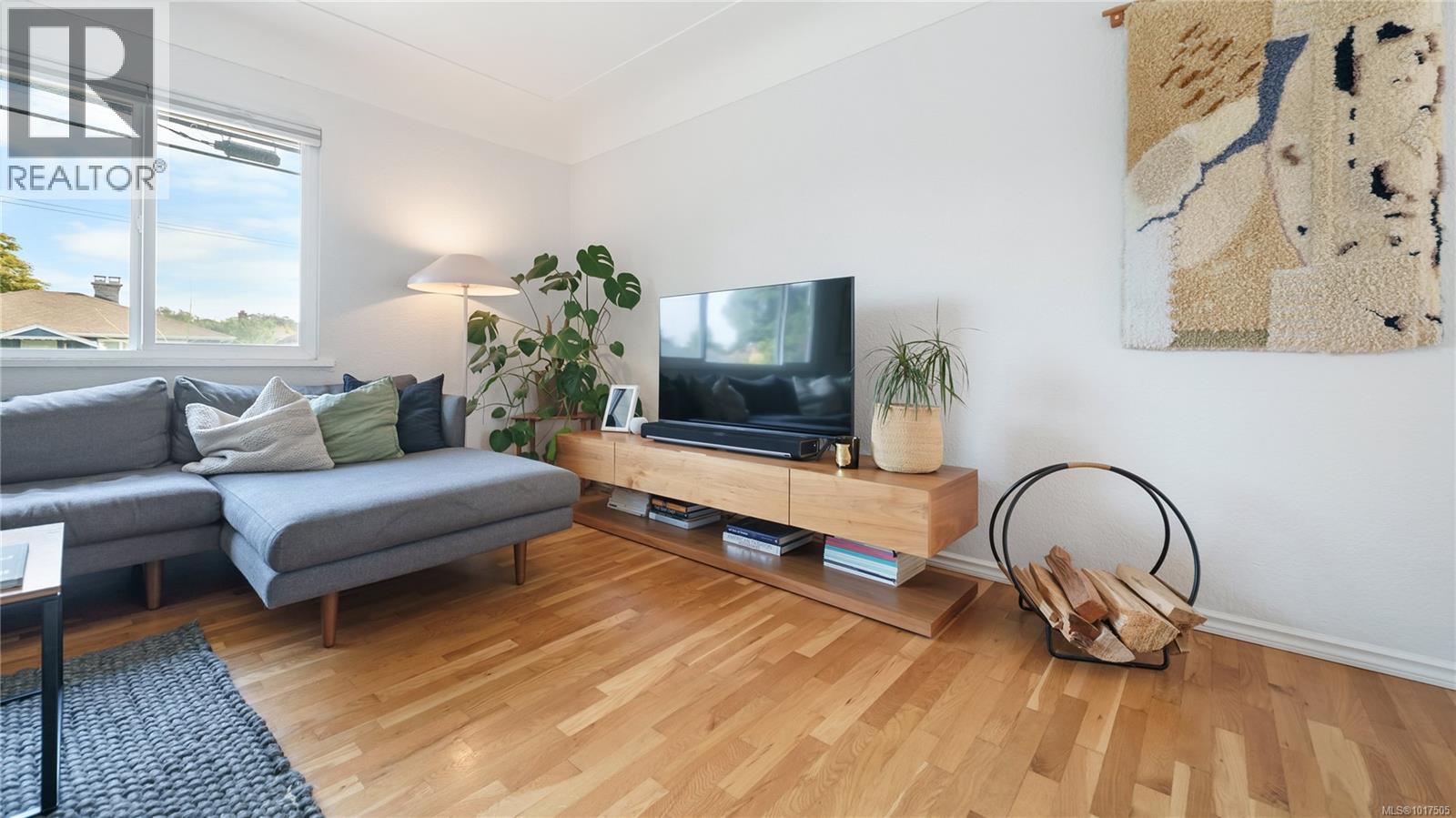 2720 Foul Bay Rd, Saanich, British Columbia  V8R 5B7 - Photo 9 - 1017505