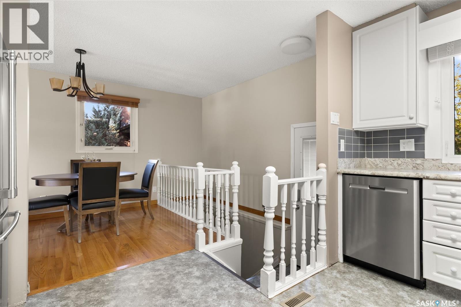 12 Jackson Bay, Regina, Saskatchewan  S4R 6Y8 - Photo 24 - SK020811
