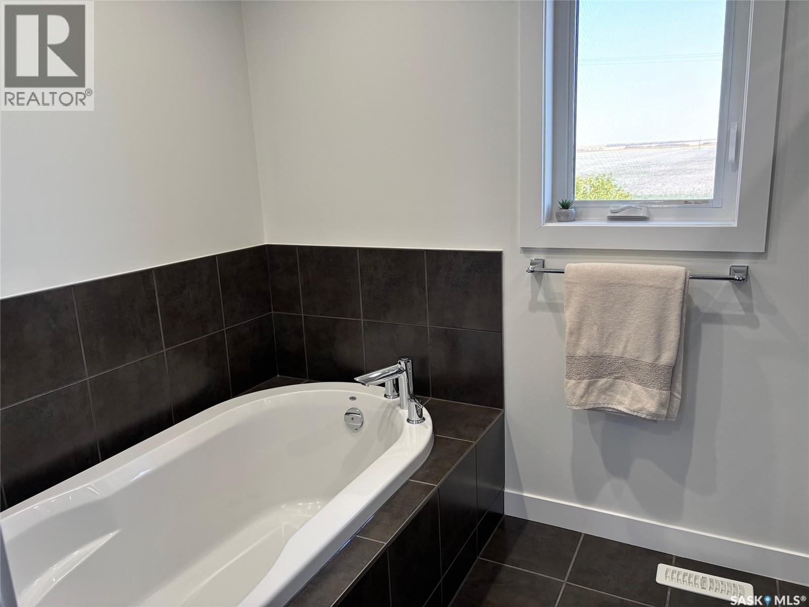 426 Lamarsh Road, Saskatoon, Saskatchewan  S7W 1B8 - Photo 22 - SK020700