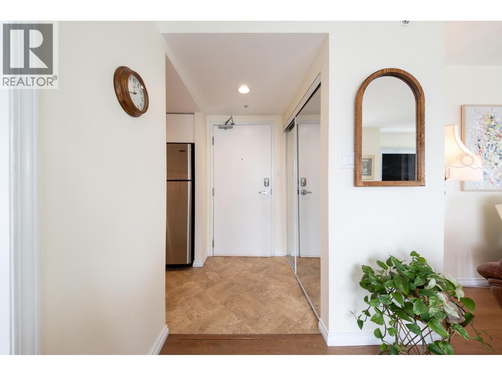 2204 183 Keefer Place, Vancouver, British Columbia  V6B 6B9 - Photo 10 - R3035632