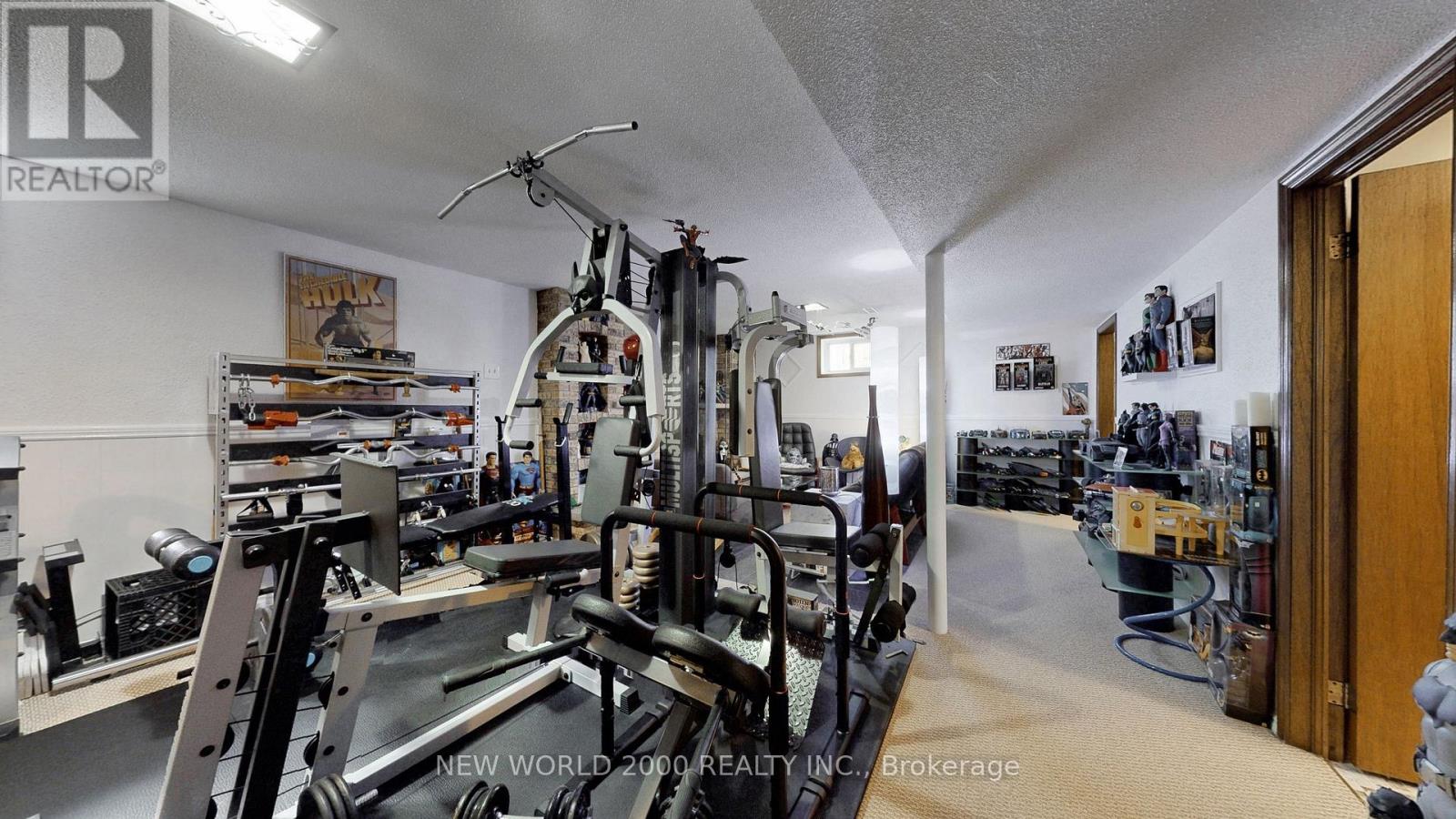 17 Squirewood Road, Toronto, Ontario  M2J 4T2 - Photo 29 - C12461814