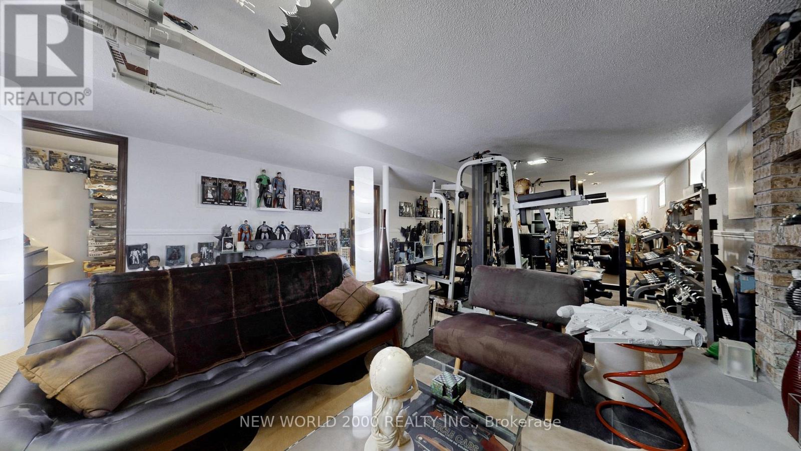 17 Squirewood Road, Toronto, Ontario  M2J 4T2 - Photo 31 - C12461814