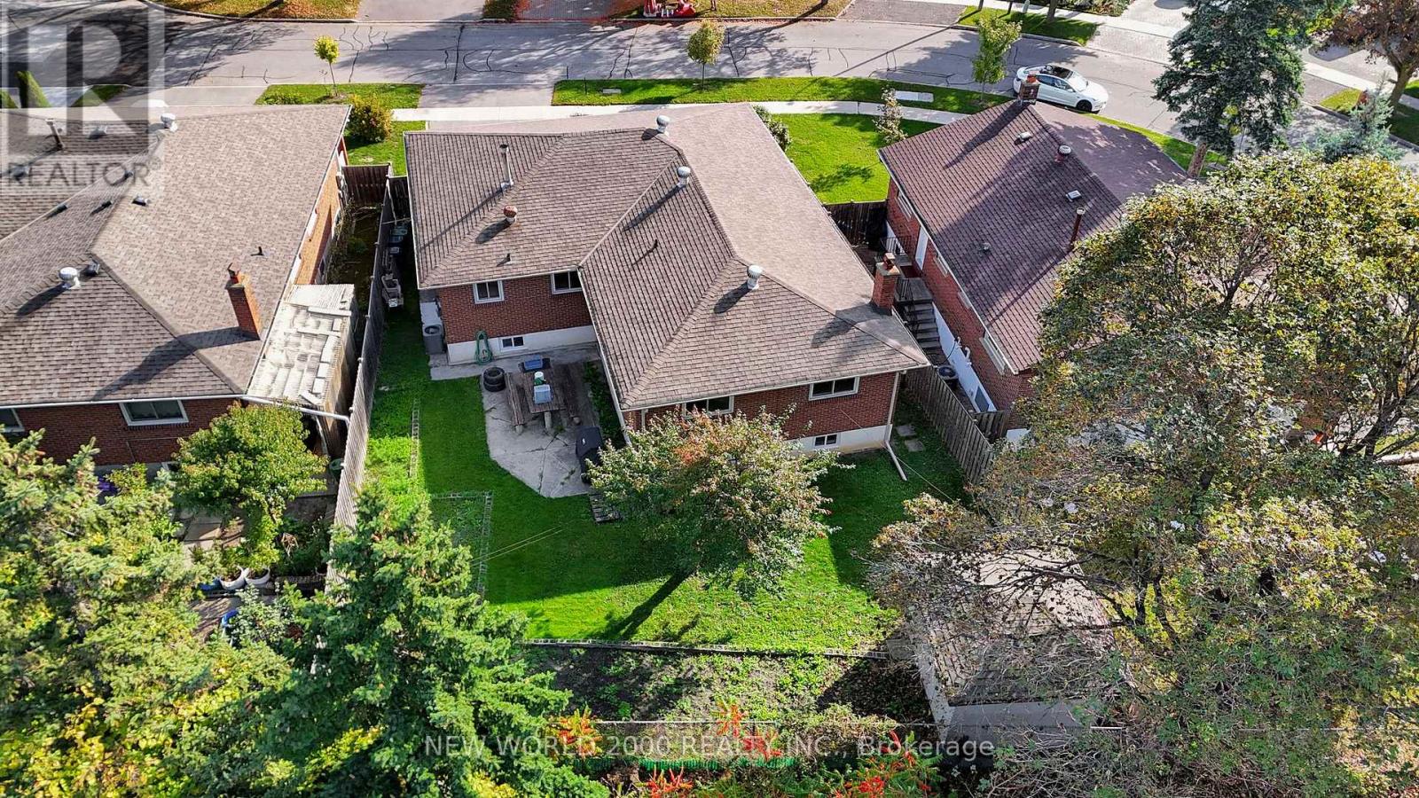 17 Squirewood Road, Toronto, Ontario  M2J 4T2 - Photo 43 - C12461814