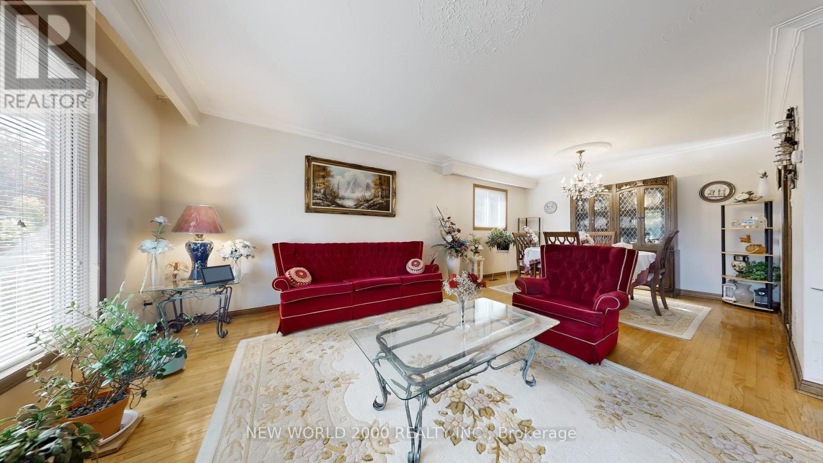 17 Squirewood Road, Toronto, Ontario  M2J 4T2 - Photo 7 - C12461814