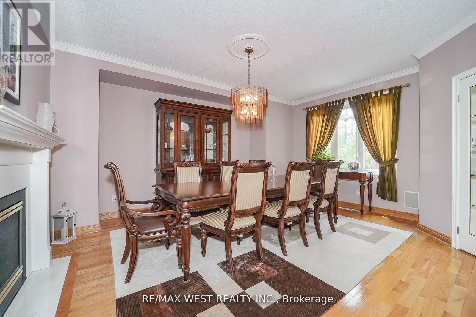 113 Sandcherry Court, Pickering, Ontario  L1V 6V8 - Photo 4 - E12461796