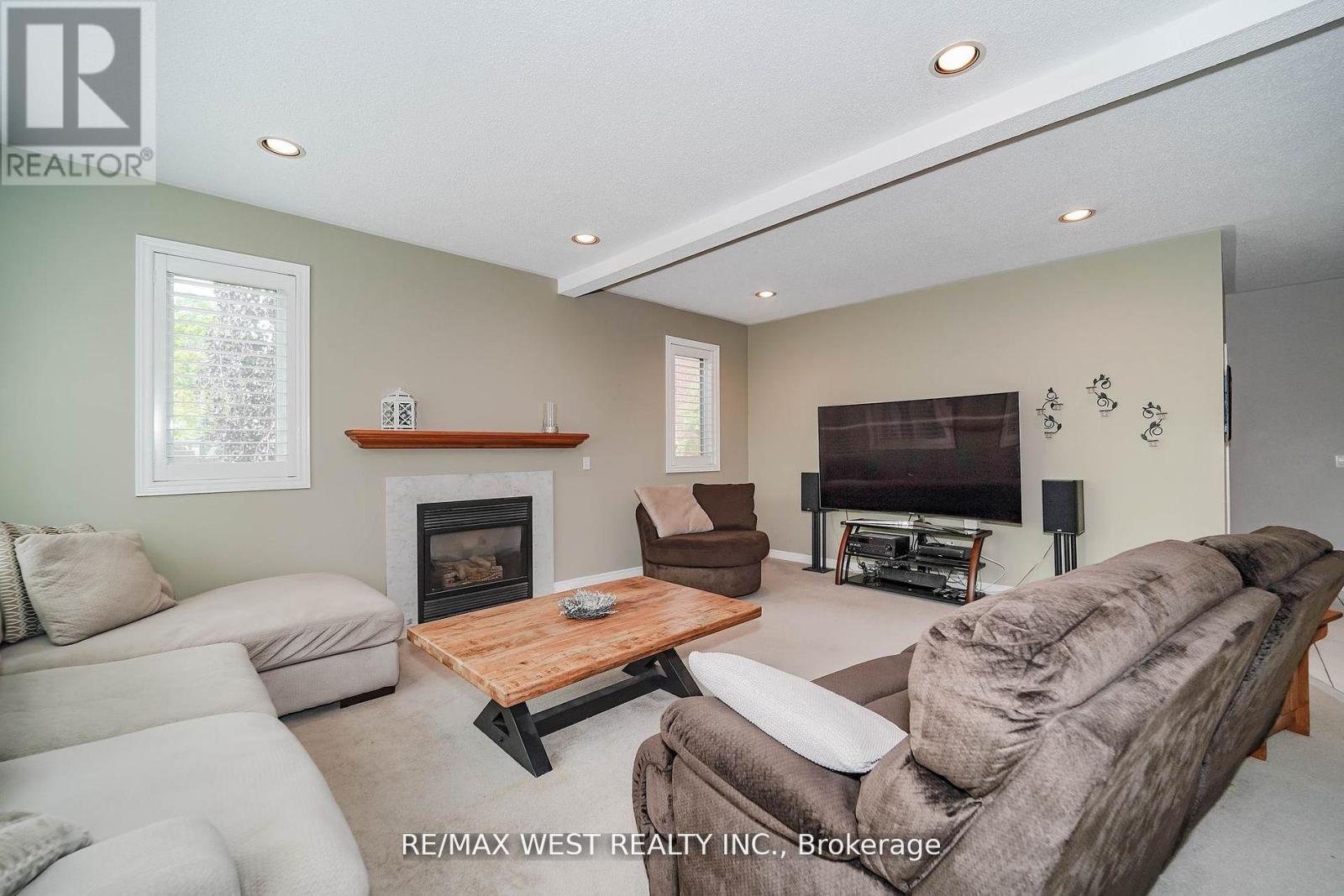 113 Sandcherry Court, Pickering, Ontario  L1V 6V8 - Photo 8 - E12461796