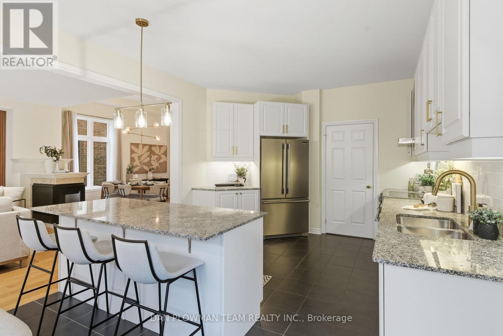 11 Ravensedge Court, Whitby, Ontario  L1R 0P3 - Photo 13 - E12461806