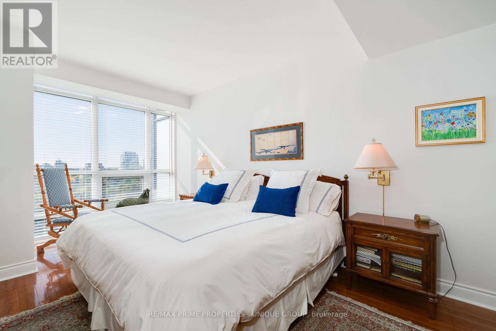 1404 - 10 Delisle Avenue, Toronto (Yonge-St. Clair), Ontario  M4V 3C6 - Photo 15 - C12460947