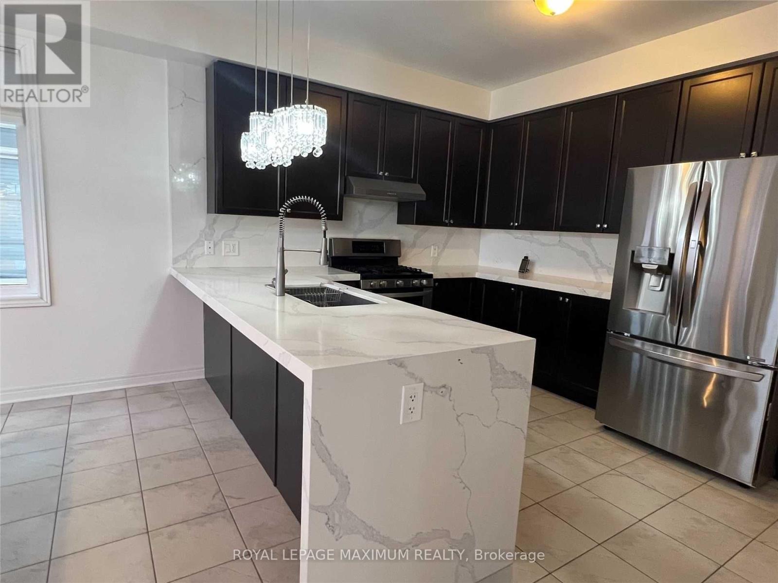 1 JANES CRESCENT, New Tecumseth, Ontario
