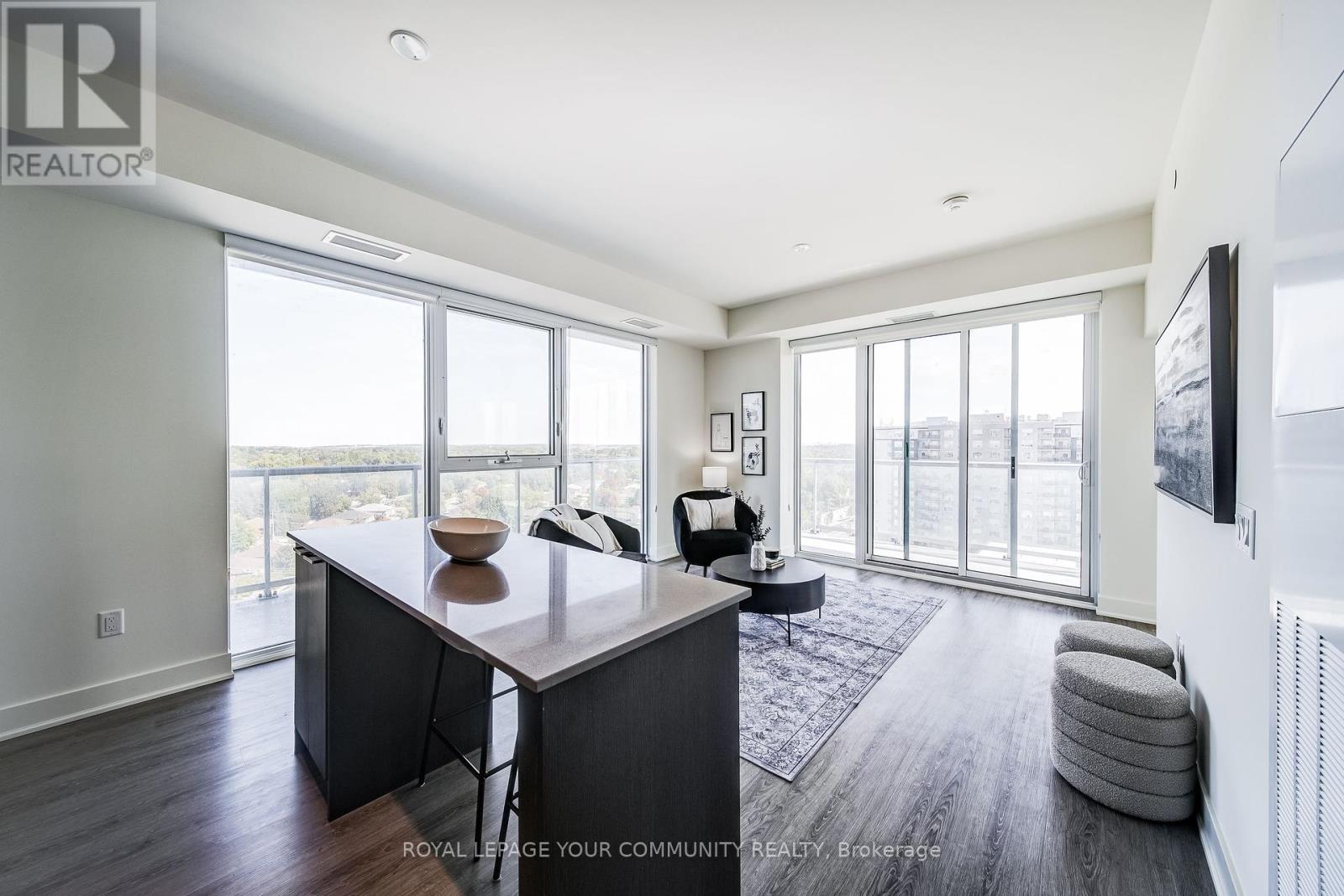 1110 - 185 Deerfield Road, Newmarket (Central Newmarket), Ontario  L3Y 0G7 - Photo 18 - N12461826