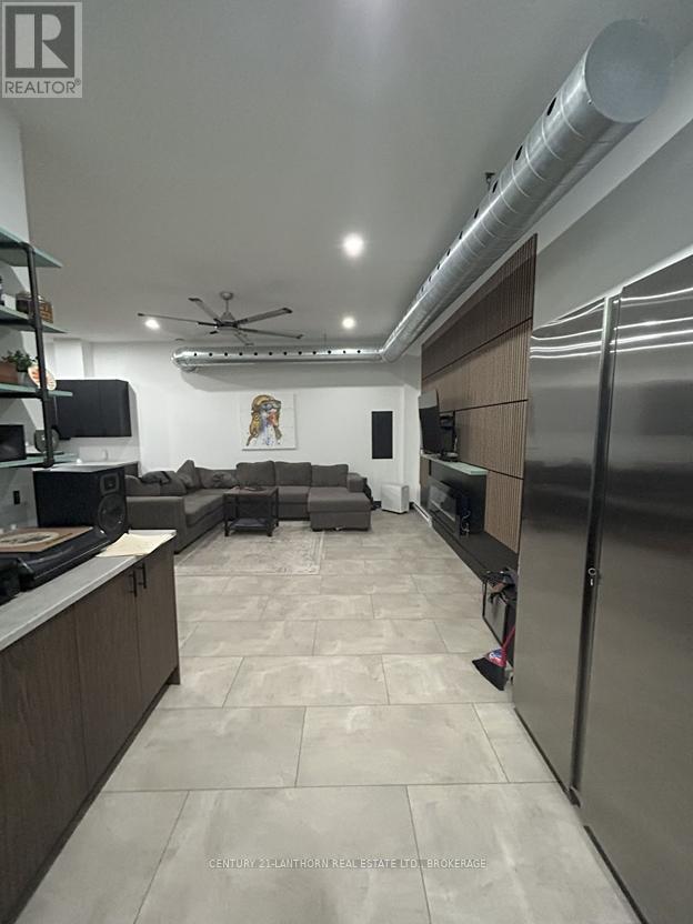 2 - 302 Montreal Street, Kingston, Ontario  K7K 3G8 - Photo 2 - X12434763