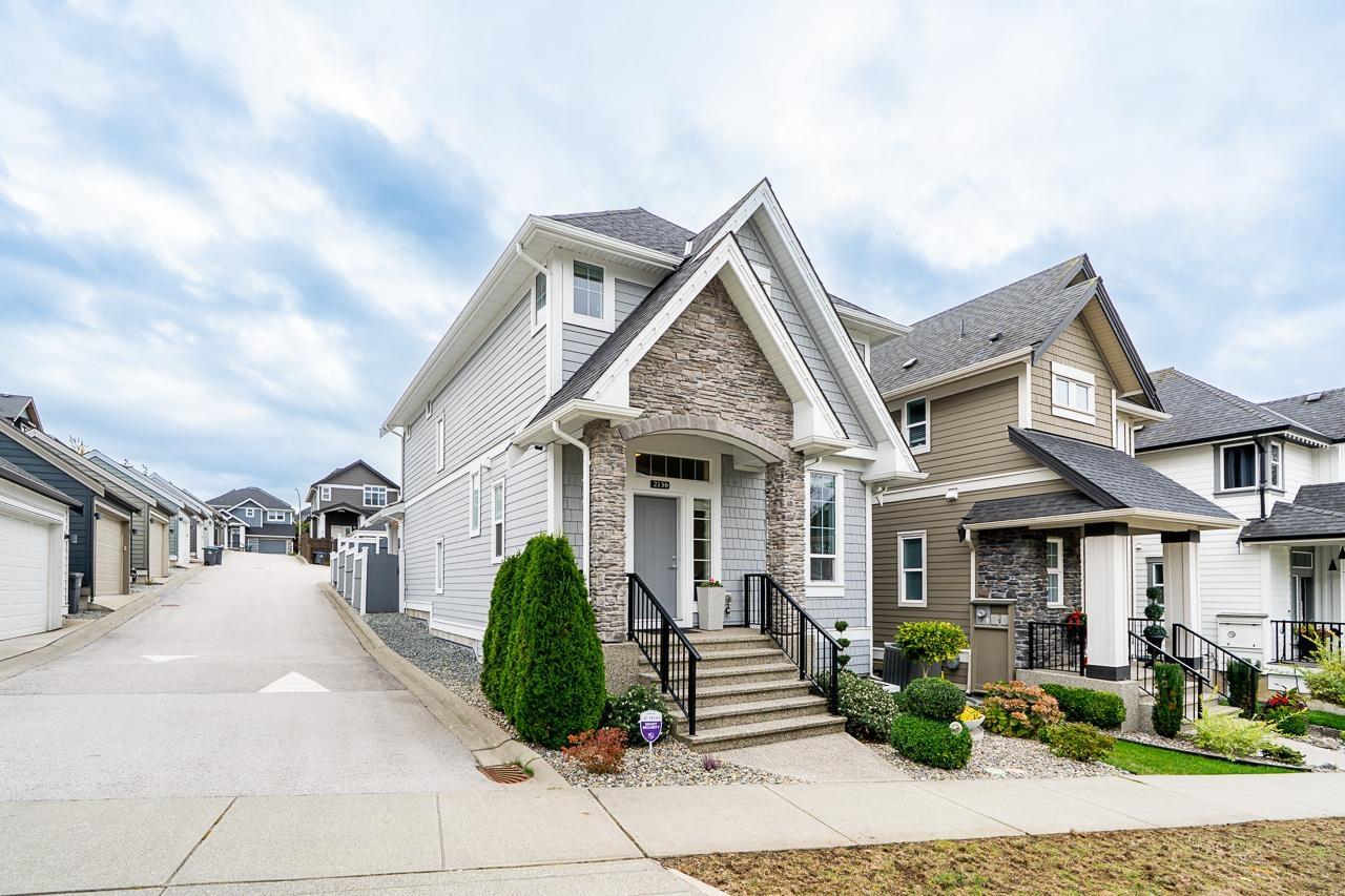 2136 164a Street, Surrey, British Columbia  V3Z 0V5 - Photo 3 - R3058001