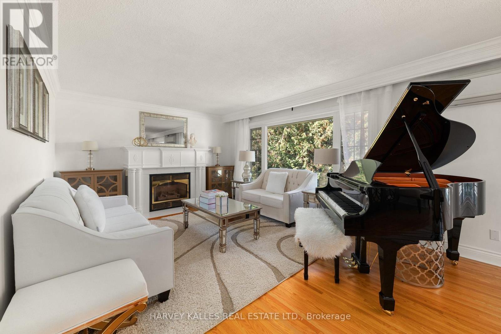 11844 Loyalist Parkway, Prince Edward County, Ontario  K0K 2T0 - Photo 10 - X12461834