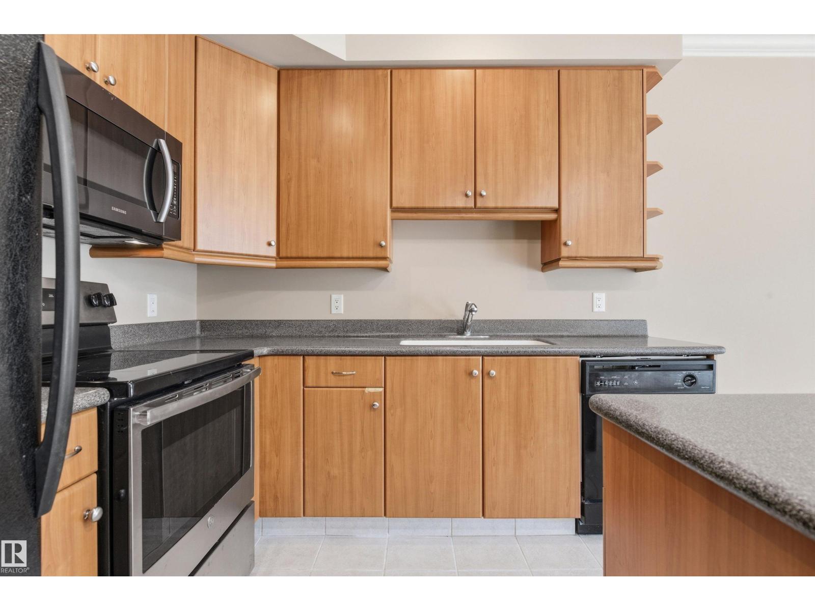#208 10116 80 Av Nw, Edmonton, Alberta  T6E 6V7 - Photo 4 - E4462070