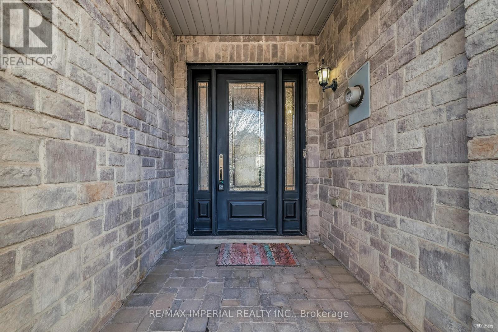 1205 Agram Drive, Oakville, Ontario  L6H 7P1 - Photo 3 - W12461809