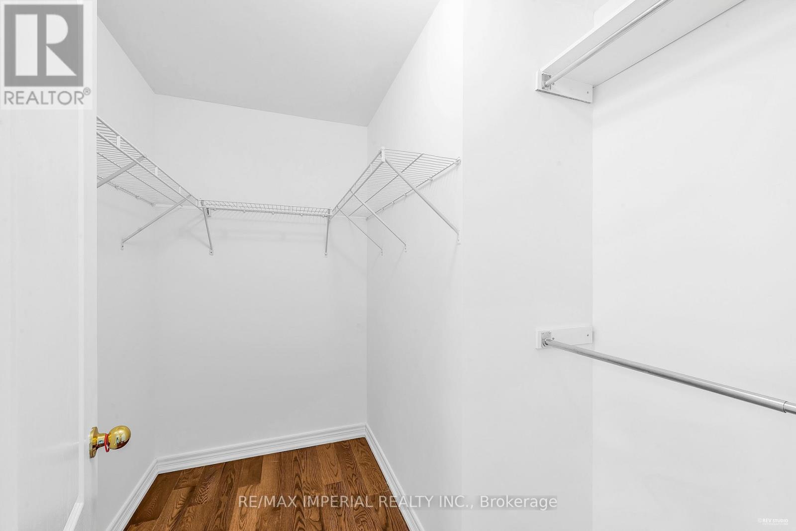 1205 Agram Drive, Oakville, Ontario  L6H 7P1 - Photo 32 - W12461809