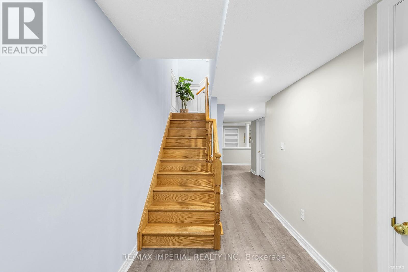 1205 Agram Drive, Oakville, Ontario  L6H 7P1 - Photo 33 - W12461809