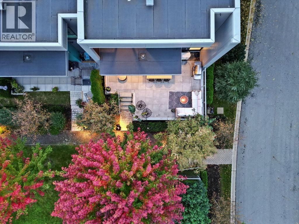 40 3596 Salal Drive, North Vancouver, British Columbia  V7G 0A9 - Photo 4 - R3058433
