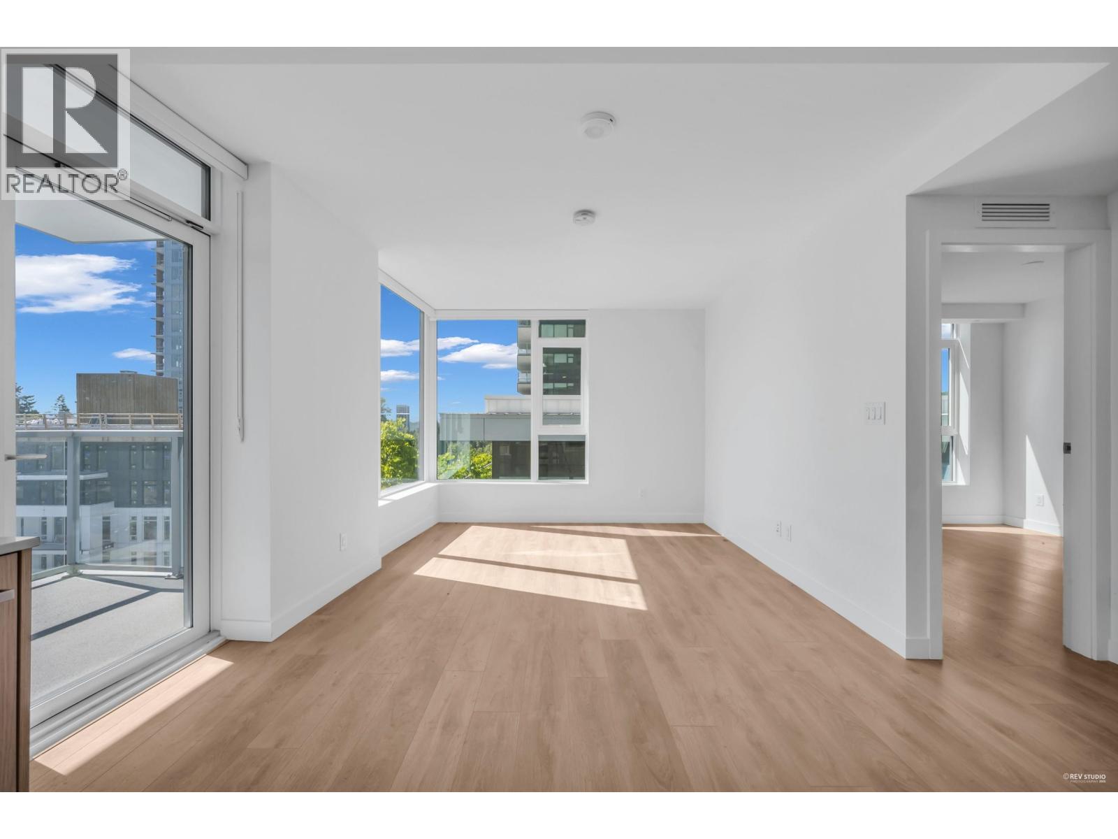 704 318 Alderson Avenue, Coquitlam, British Columbia  V3K 0J1 - Photo 6 - R3058436