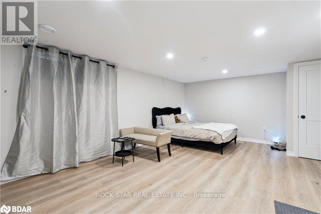 10 Sycamore Street, Hamilton, Ontario  L8T 3N7 - Photo 23 - X12461793