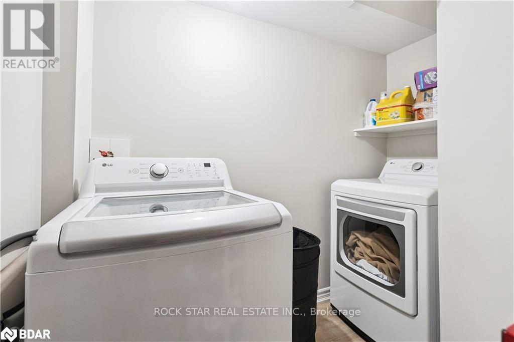 10 Sycamore Street, Hamilton, Ontario  L8T 3N7 - Photo 25 - X12461793