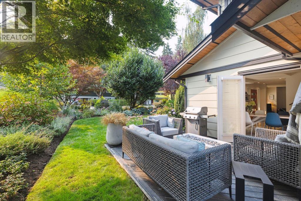 2108 Berkley Avenue, North Vancouver, British Columbia  V7H 1Z7 - Photo 32 - R3058421