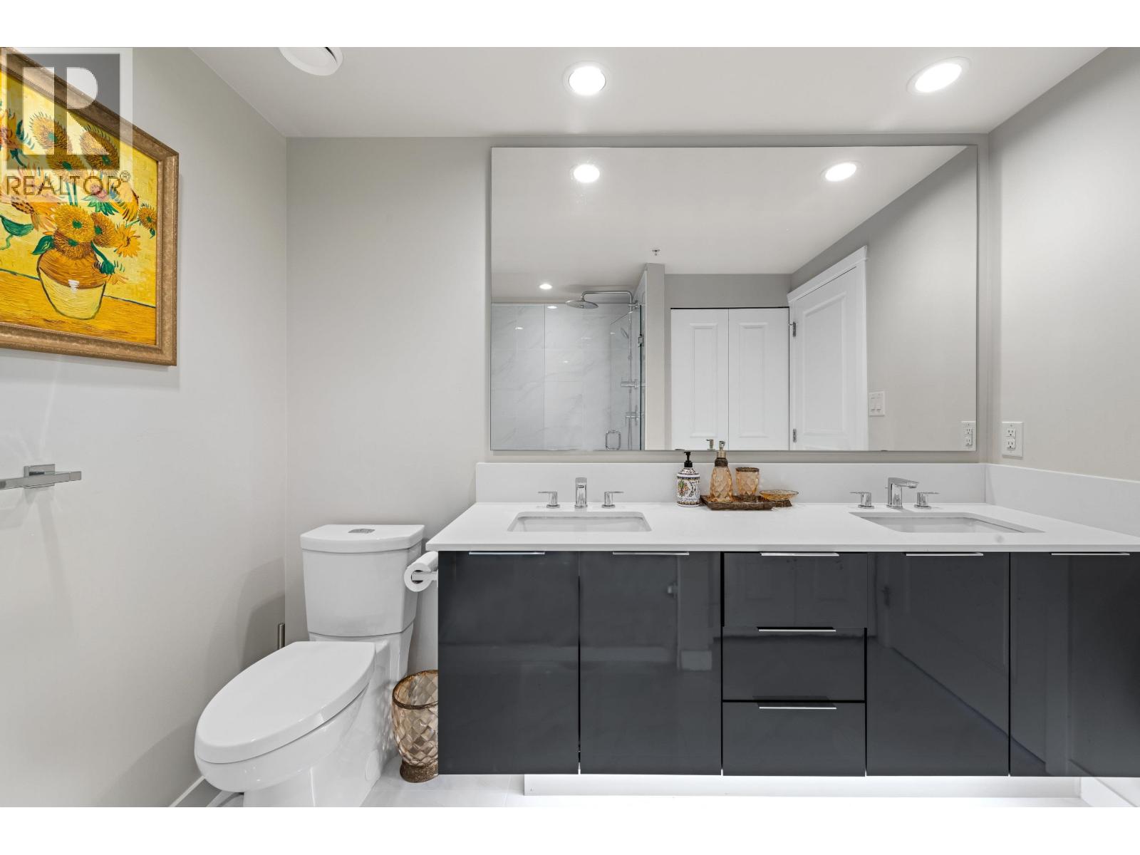 2301 3096 Windsor Gate, Coquitlam, British Columbia  V3B 0P4 - Photo 18 - R3058284