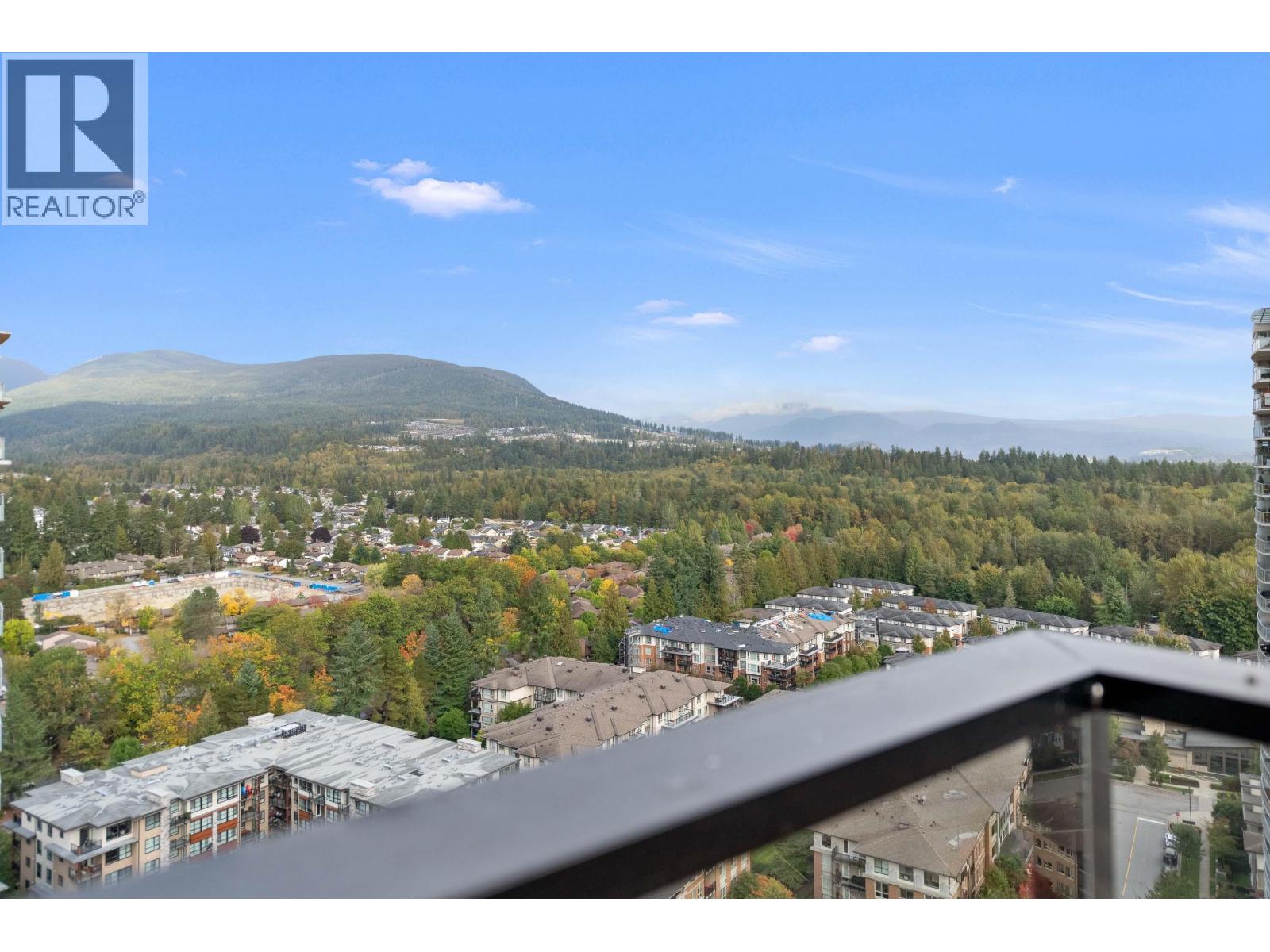 2301 3096 Windsor Gate, Coquitlam, British Columbia  V3B 0P4 - Photo 8 - R3058284