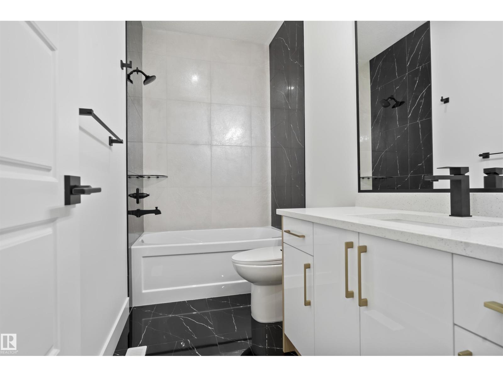 Unknown Address, ,     - Photo 21 - E4462072