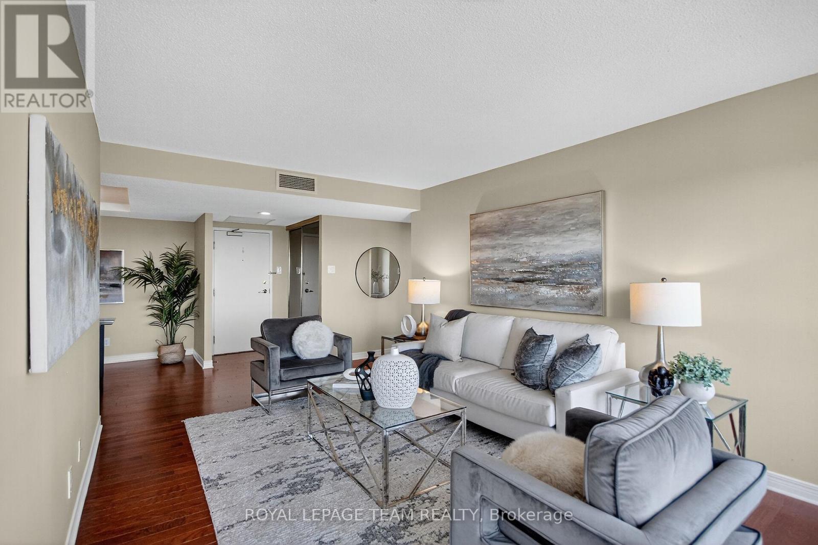 1008 - 100 Grant Carman Drive, Ottawa, Ontario  K2E 8B8 - Photo 11 - X12455860