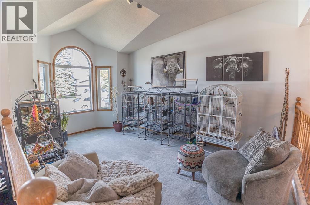 35 Depalme Street, Red Deer, Alberta  T4R 2G4 - Photo 3 - A2260349