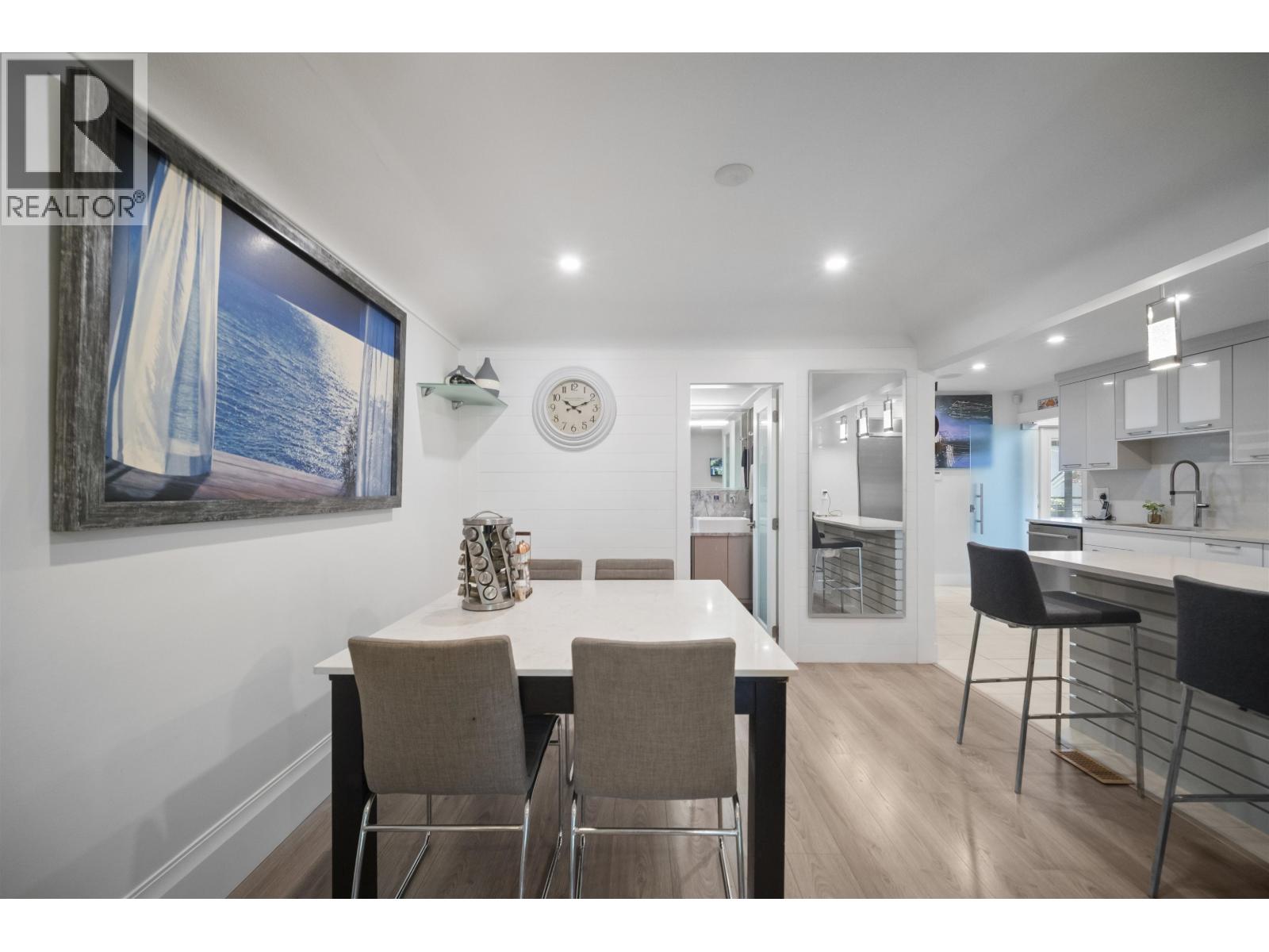 6978 Mckinnon Street, Vancouver, British Columbia  V5S 3G5 - Photo 4 - R3058288