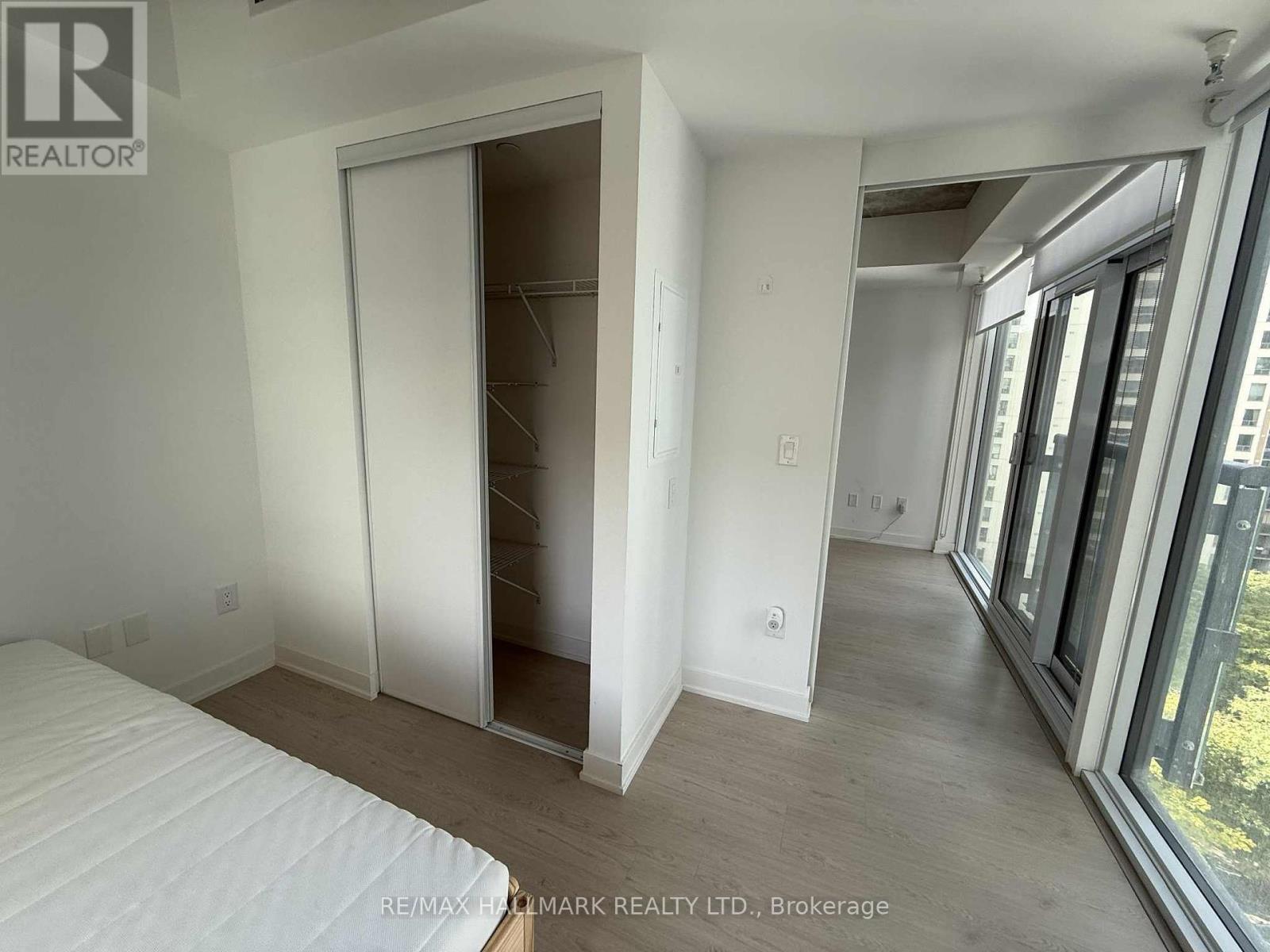 908 - 65 Mutual Street, Toronto, Ontario  M5B 0E5 - Photo 16 - C12444194
