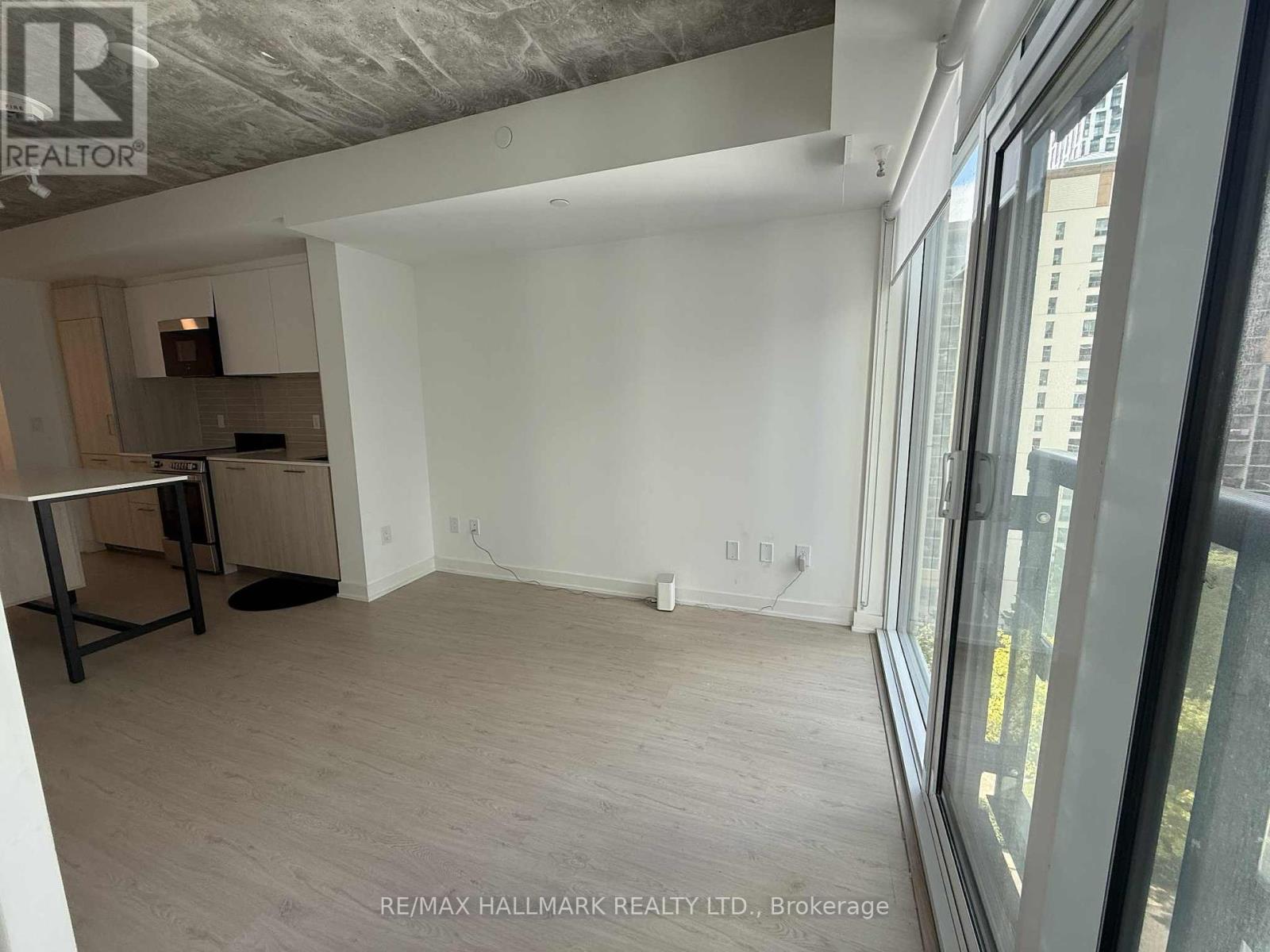 908 - 65 Mutual Street, Toronto, Ontario  M5B 0E5 - Photo 17 - C12444194