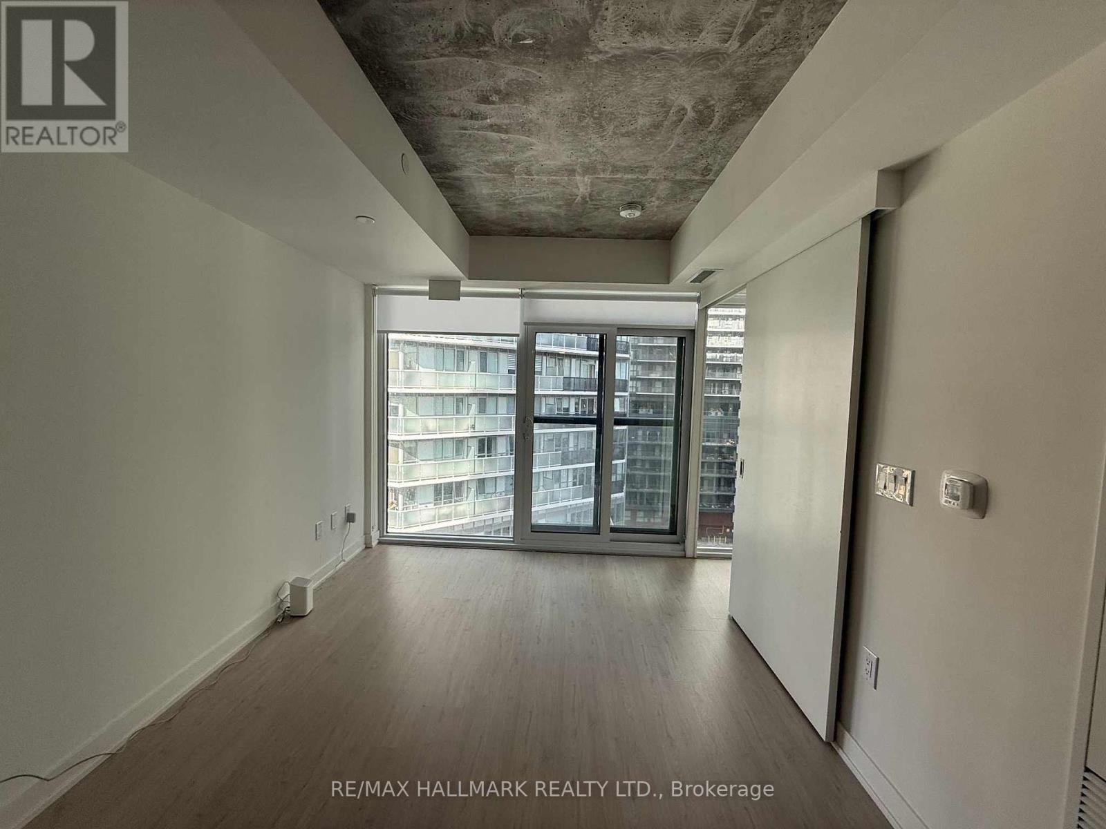 908 - 65 Mutual Street, Toronto, Ontario  M5B 0E5 - Photo 8 - C12444194