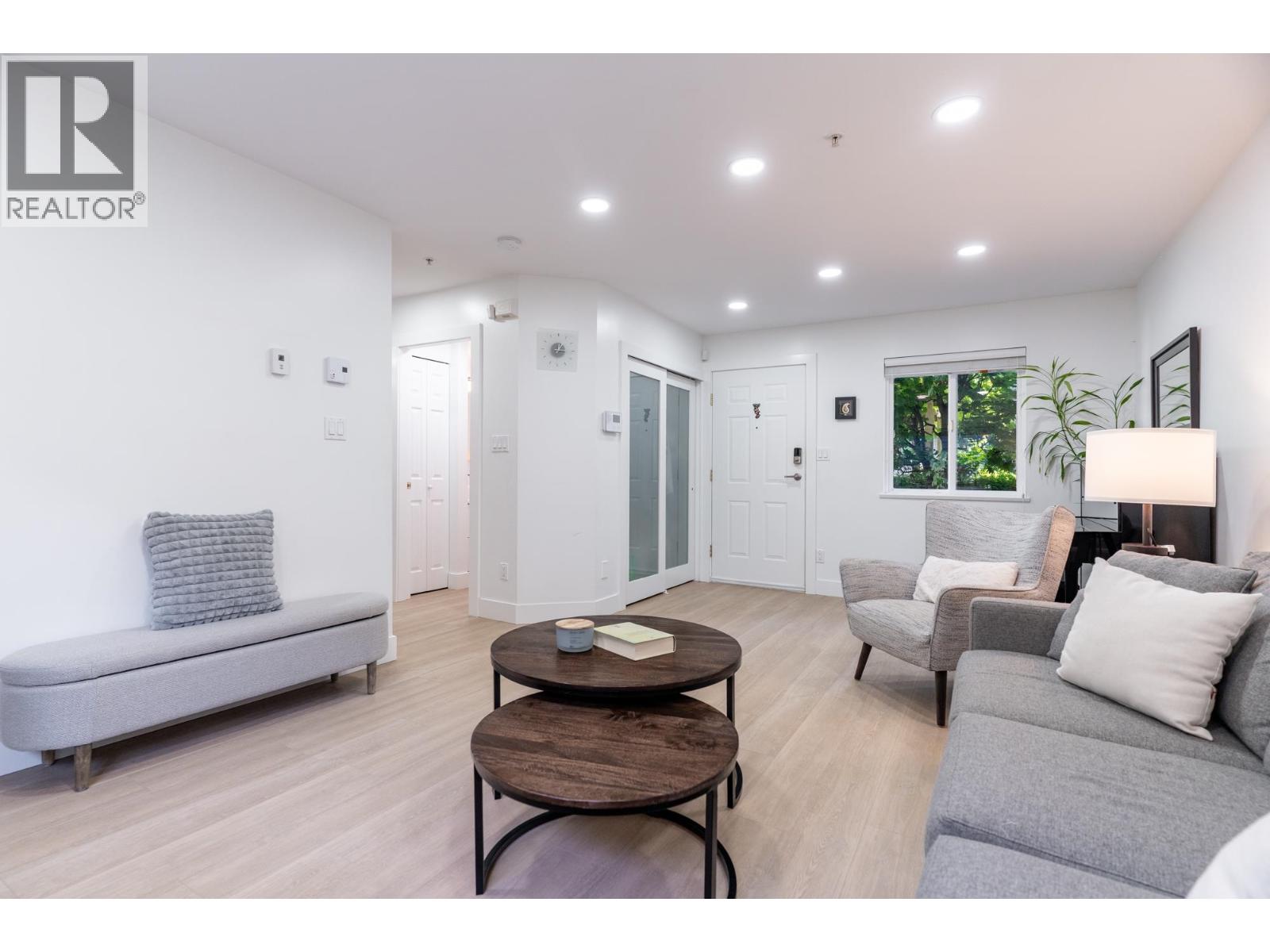 2 1233 W 16th Street, North Vancouver, British Columbia  V7P 1R5 - Photo 8 - R3058195