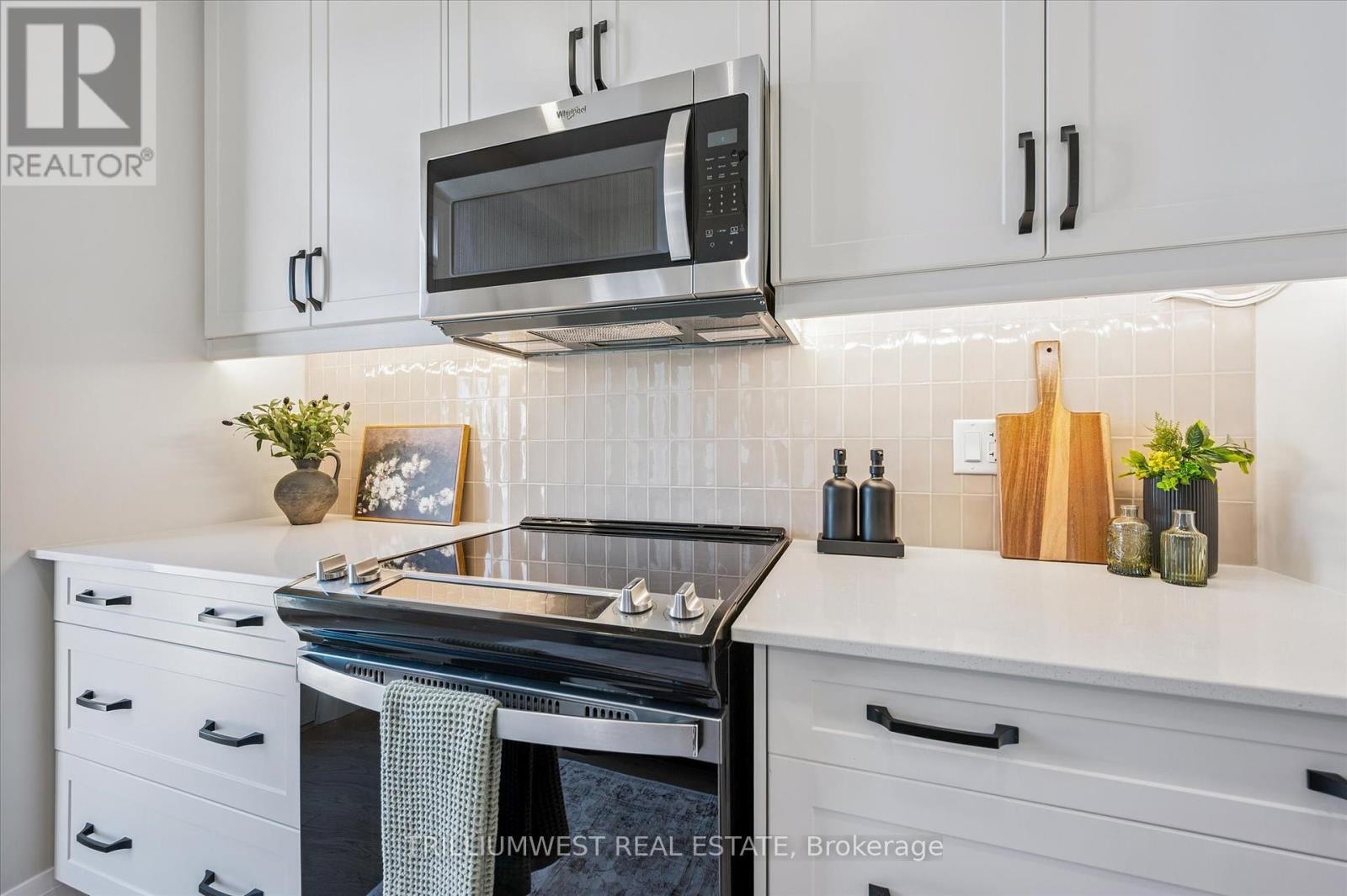 113 Catherine Street, Wilmot, Ontario  N3A 2A3 - Photo 5 - X12084586