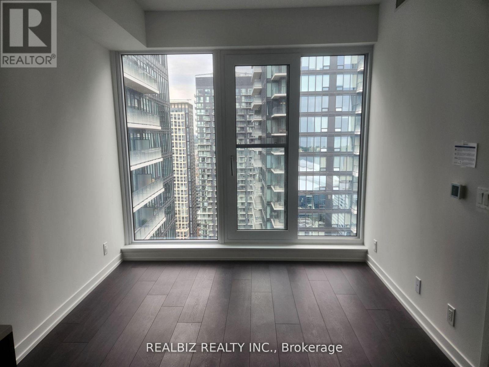 4708 - 55 Mercer Street, Toronto, Ontario  M5V 3W2 - Photo 2 - C12461835