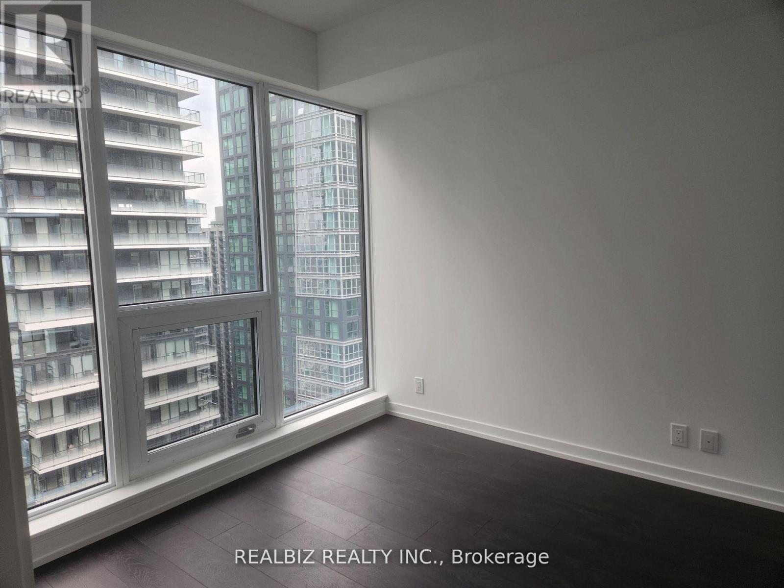 4708 - 55 Mercer Street, Toronto, Ontario  M5V 3W2 - Photo 3 - C12461835