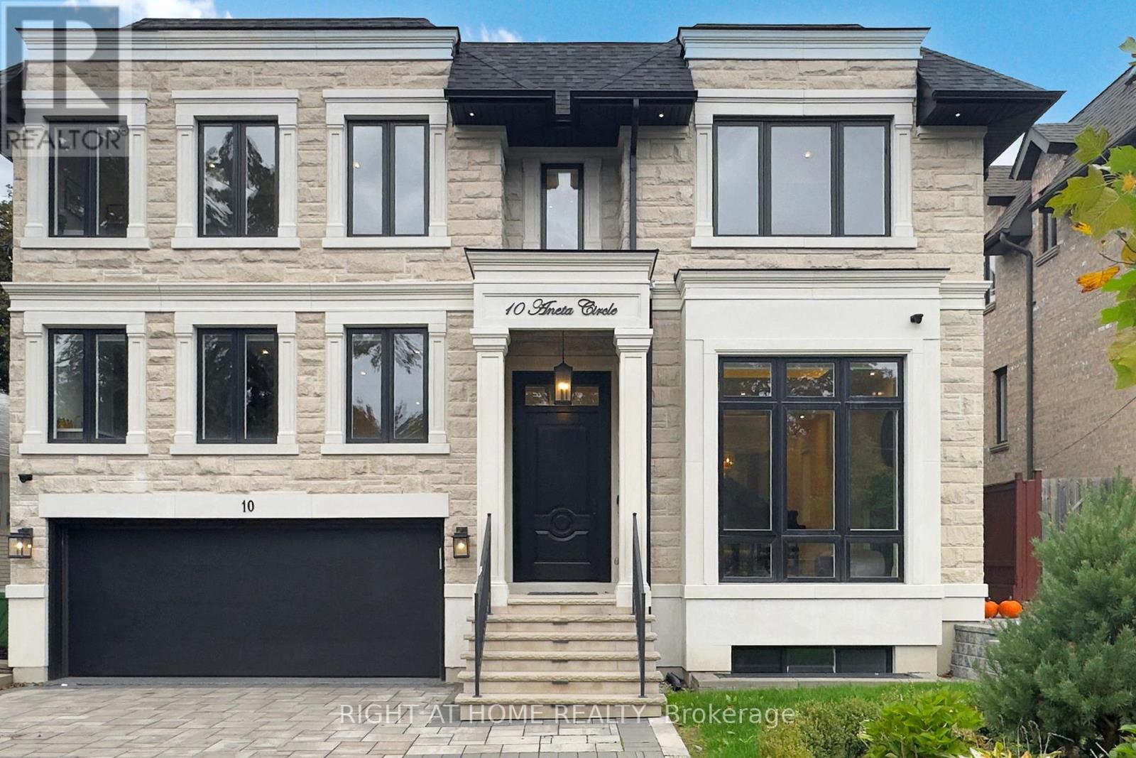 10 Aneta Circle, Toronto, Ontario  M2M 3J2 - Photo 2 - C12461838