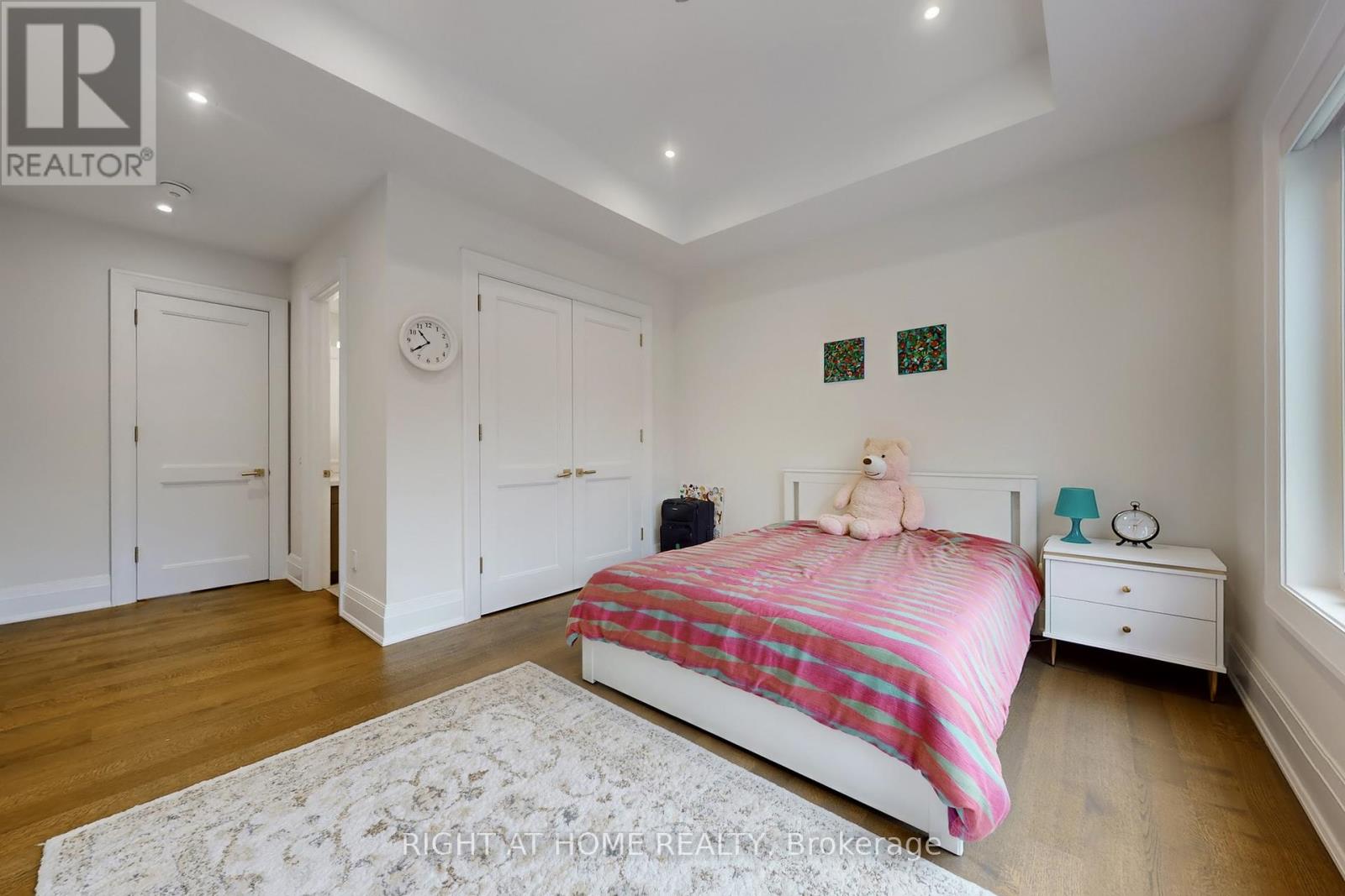 10 Aneta Circle, Toronto, Ontario  M2M 3J2 - Photo 33 - C12461838