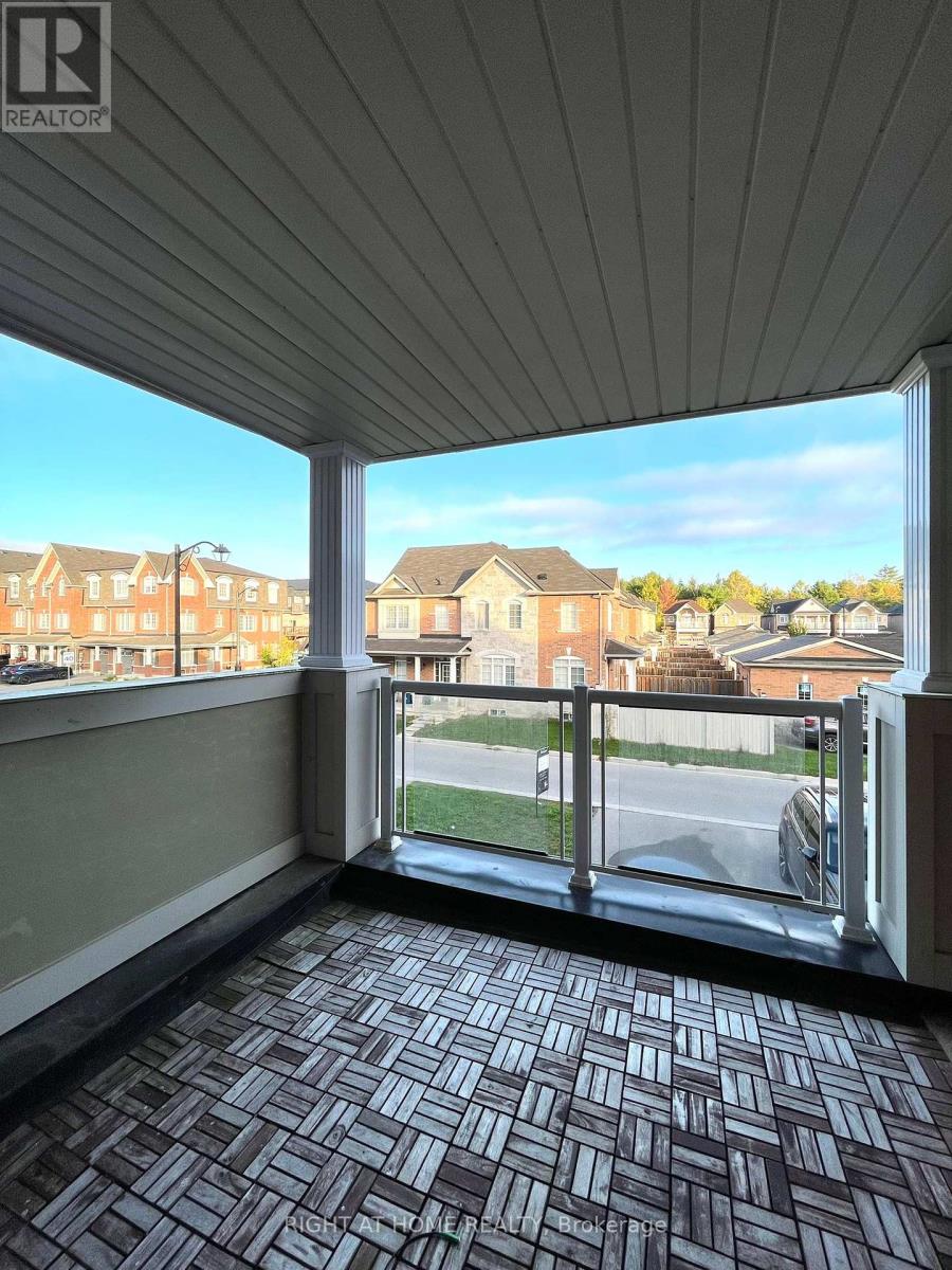 1505 Spinnaker Mews, Pickering, Ontario  L1X 0C8 - Photo 12 - E12461843