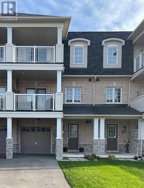 1505 Spinnaker Mews, Pickering, Ontario  L1X 0C8 - Photo 2 - E12461843