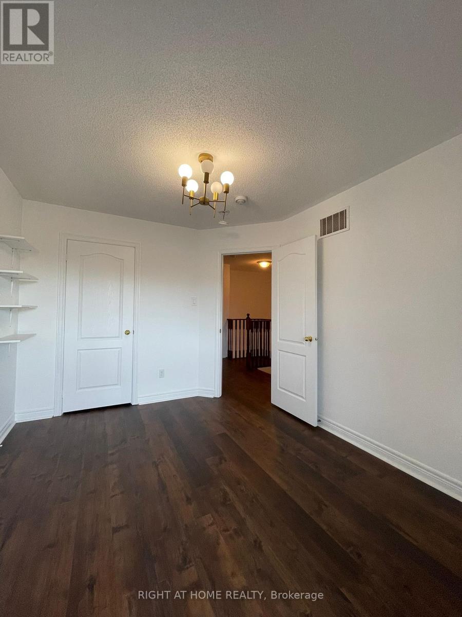 1505 Spinnaker Mews, Pickering, Ontario  L1X 0C8 - Photo 24 - E12461843