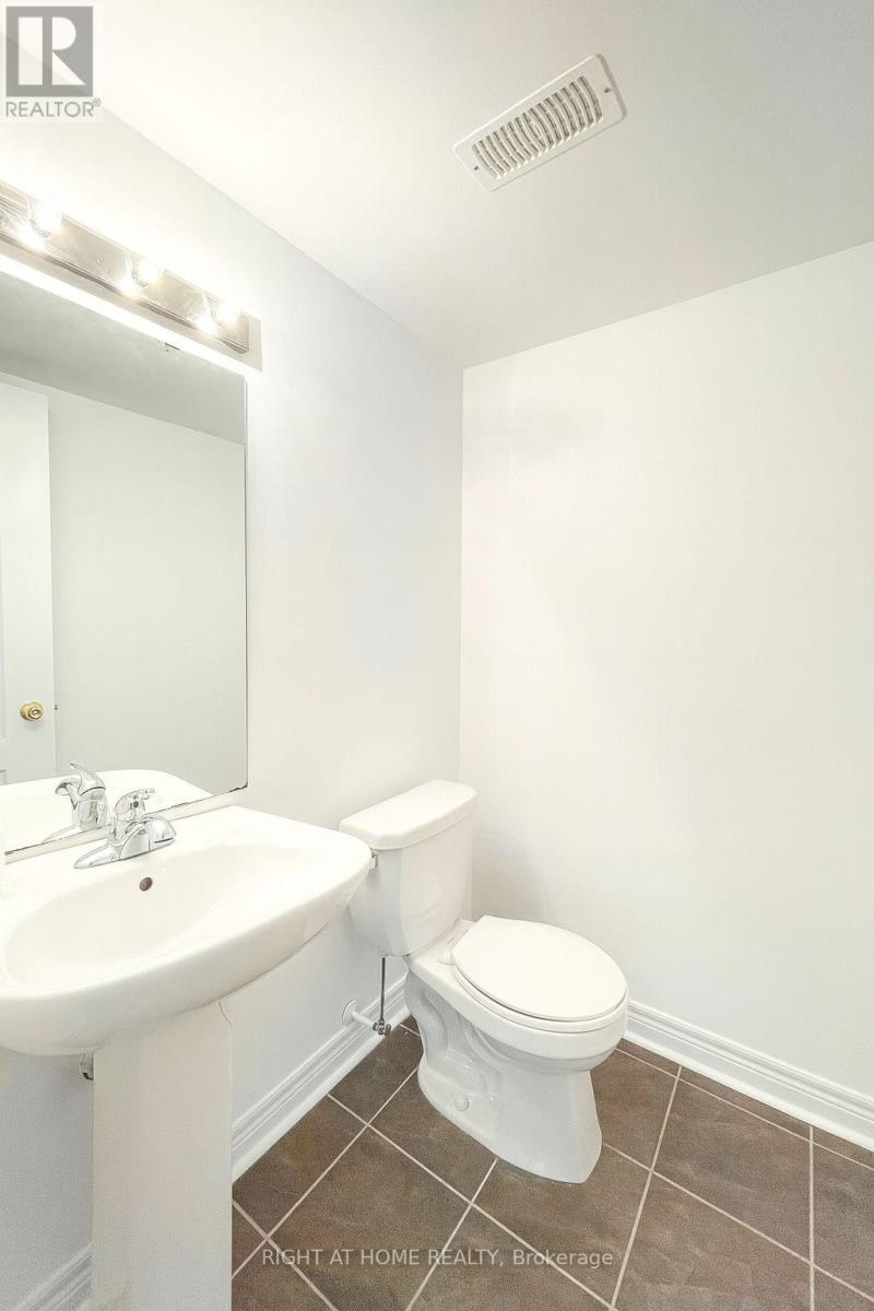 1505 Spinnaker Mews, Pickering, Ontario  L1X 0C8 - Photo 8 - E12461843
