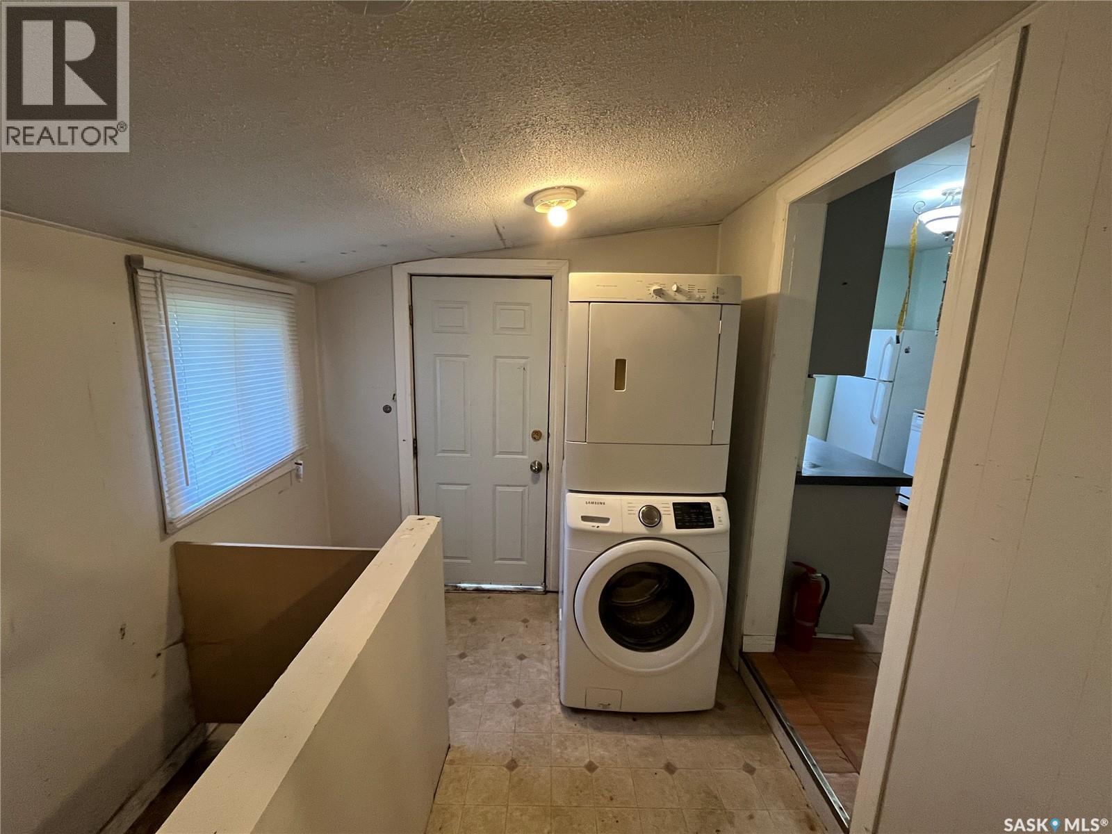 1482 1st Street E, Prince Albert, Saskatchewan  S6V 0E5 - Photo 7 - SK020832